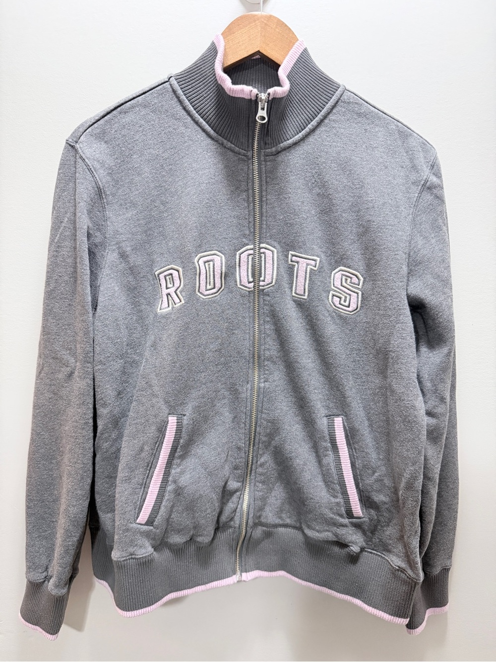 Roots Gray Zip Jacket with Pink Trim Accents XL 24x22